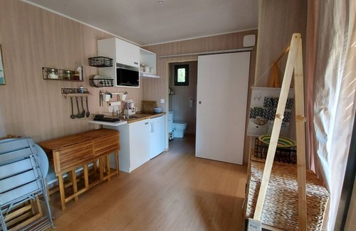 Jard-sur-Mer House | Comfortable wooden bungalow among the trees