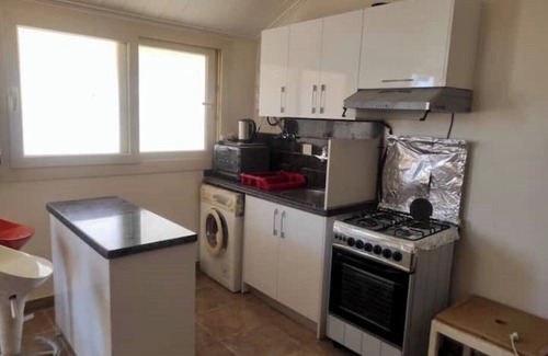 Bab Sharqi Apartment | Comfy 2-bedrooms 2-bathrooms Unit Lazorde Bay D20
