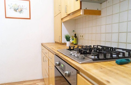 Neulerchenfeld Apartment | Comfy 2BR- Apartment - Bookable in Lockdown