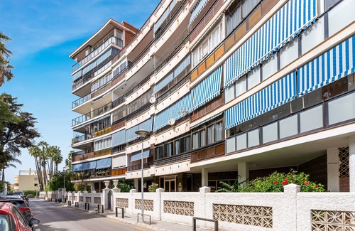 Malaga-Este Apartment | Comfy apartment 100m from Pedregalejo Beach by Costarentals - MAL02