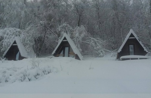 Kolasin Municipality House | Comfy Bungalow With Tara River View