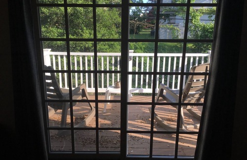 Swarthmorewood House | Comfy, Cozy Woodlyn Home/GetawaynClose to Sports, Highways, City + More!