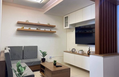 Tondo Condo | Comfy home away from home