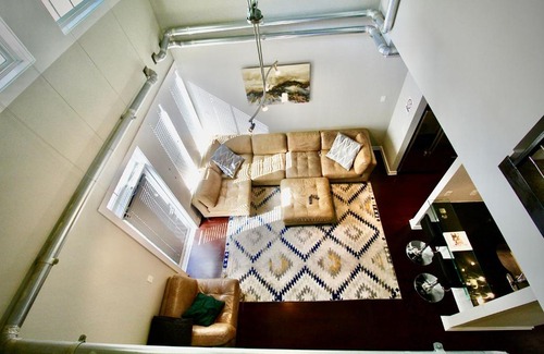 Atlantic Station Area Apartment | Comfy Industrial Loft 10 Star Location Photo Studio Included