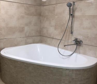 Vinnytsya Apartment | Comfy Retreat on Kotsubinsky street