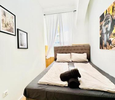 Ottakring Apartment | Comfy Rooms in a Shared Apt, 8Min to Rathausplatz