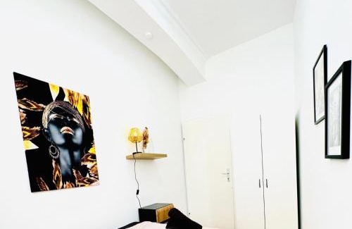 Ottakring Apartment | Comfy Rooms in a Shared Apt, 8Min to Rathausplatz