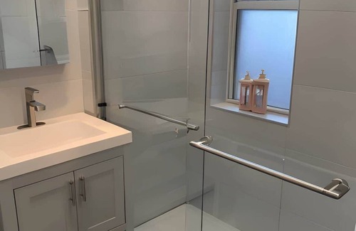 Chicago Apartment | Comfy Studio in Portage Park- Great Value!