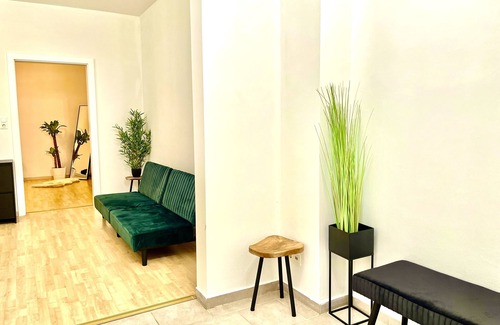 Gries Apartment | Comfy & Warm City Apartment