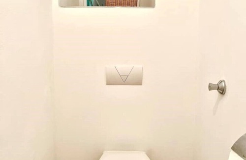 Gries Apartment | Comfy & Warm City Apartment