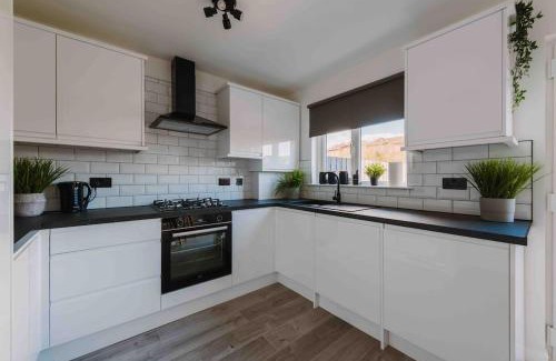 East End House | ComfySleep ApartHOUSE