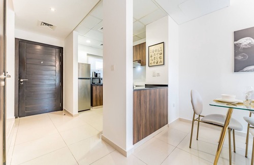Dubai Ski Chalet | Community and Pool View 3BR Townhouse, Minutes from Desert Camp,DAMAC Hills 2