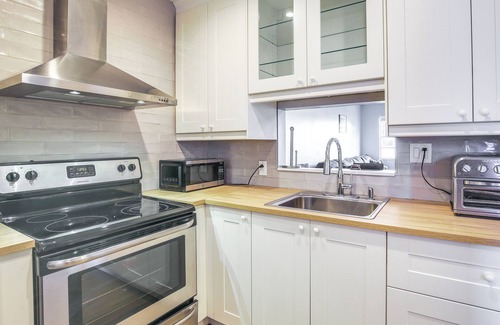 Lauderhill Apartment | Community Pool: Lauderhill Vacation Rental