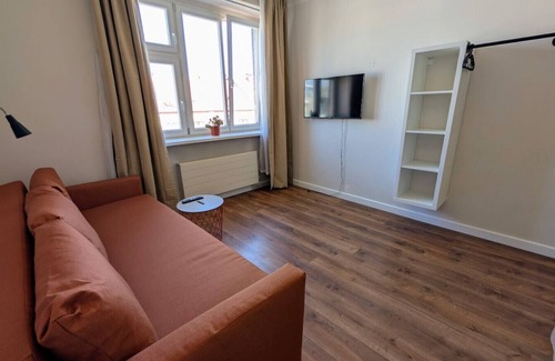 Zizkov Apartment | Compact apartment sleeps 7