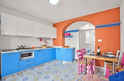 Torre Vado Apartment | Complesso Azzurro Mono 2 Near The Beach, Salve, Italy