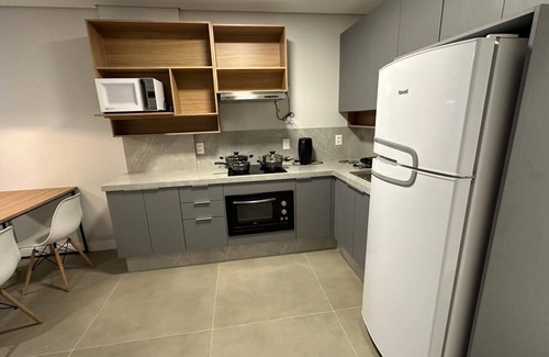 Centro Apartment | Complete studio 200m from Beira Mar Norte!