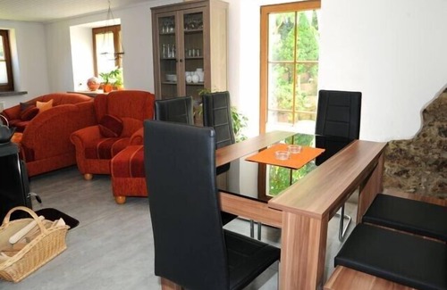 Neuwernsdorf Apartment | completely reconstructed non smoking and pet-free apartment for 4persons
