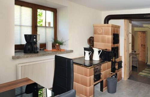 Neuwernsdorf Apartment | completely reconstructed non smoking and pet-free apartment for 4persons