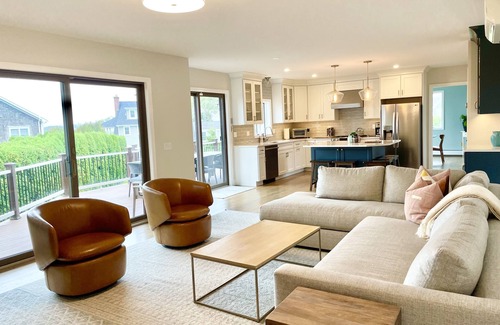 Easton's Point House | Completely Remodeled, Private salt water pool and SPA, walk to 1st and 2nd beach