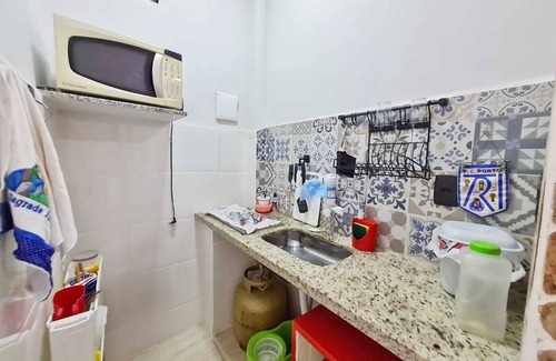 Centro Apartment | Completely renovated kitnet in Guarapari