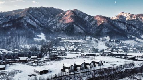 Brezoi Resort | Complex Lunlo Village