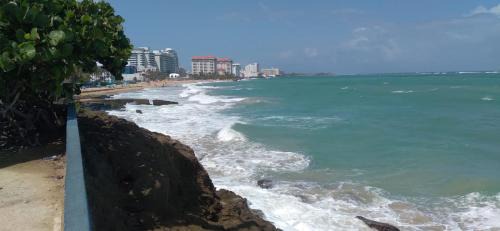 Condado Apartment | Condado San Juan Prime location 5minsWalk To Beach