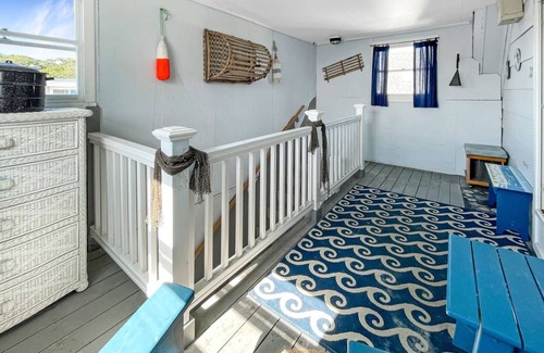 York Beach Condo | Condo ∙ 2 bedrooms ∙ 6 guests