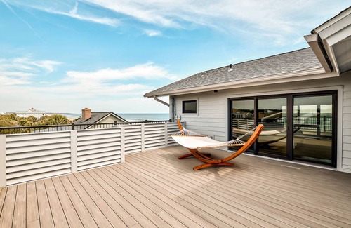 Litchfield by the Sea Condo | Condo ∙ 3 bedrooms ∙ 9 guests