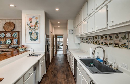 Litchfield by the Sea Condo | Condo ∙ 3 bedrooms ∙ 9 guests