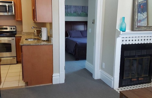 Downtown Apartment | Condo for Rent in Downtown Boulder