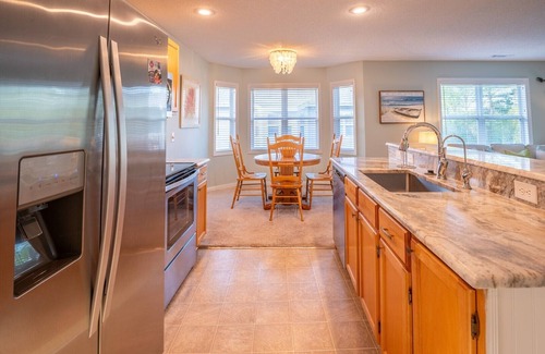 St. James Condo | Condo in St James in Southport - Great amenities!