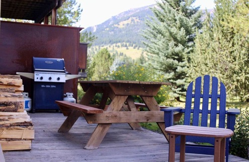 Big Sky Condo | Condo Near Skiing w/Fireplace & Indoor Pool/Suana
