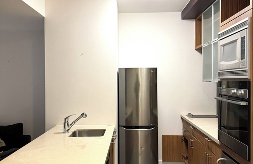 Hell's Kitchen Condo | Condo on 42nd street! NYC, Manhattan