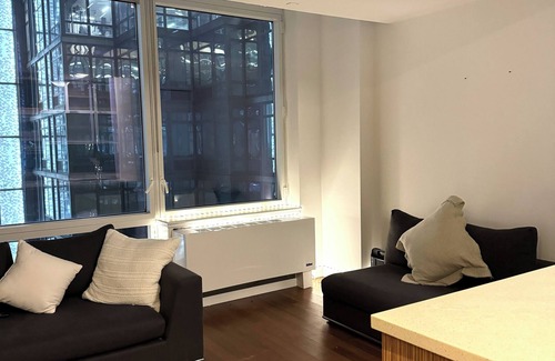 Hell's Kitchen Condo | Condo on 42nd street! NYC, Manhattan