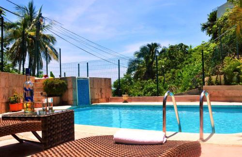 Colonia 5 de Diciembre Apartment | Condo Selva Alta