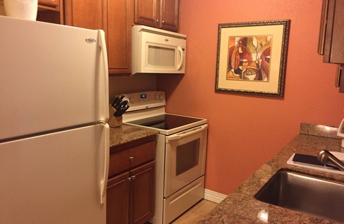 Las Vegas Condo | Condo Style Suite Near Strip 1 Bedroom