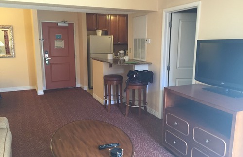 Las Vegas Condo | Condo Style Suite Near Strip 1 Bedroom