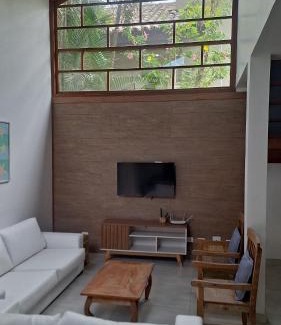 Maresias House | Condominio Vila dos Tucanos Canto Moreira 1 quadra da praia ,q tenis, piscina ,portaria 24 hs