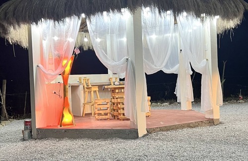 Santa Elena House | Conecta con la naturaleza en Cerro Beach