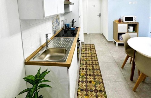 Prenestino-Centocelle House | Confort room with private bath in Rome, Metro C