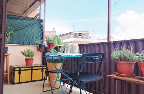 Suburbio VII Portuense Apartment | Confortable house with wonderful terrace A C e WI FI
