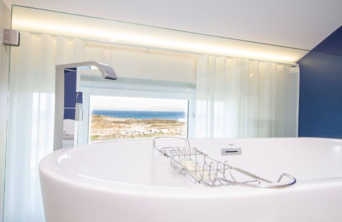 Ballyconneely Hotel | Connemara Sands Beach Hotel & Spa
