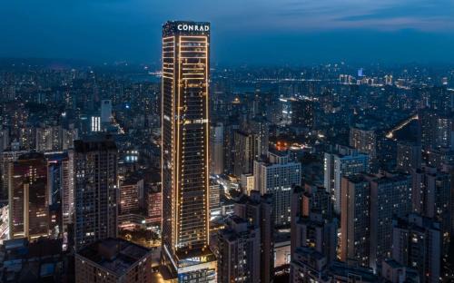 Nan An Hotel | Conrad Chongqing - Indulge in the magical 8D city landscape
