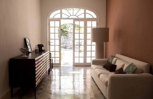 Zona Paseo Montejo Apartment | Consentido Tamarindo, right at the heart of Merida.