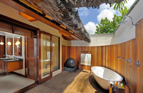 Anse Kerlan Resort | Constance Lemuria