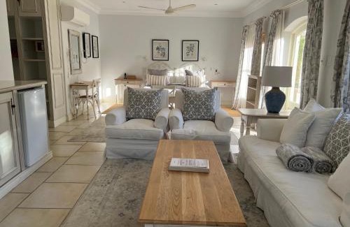 Alphen Cabin | Constantia Valley Lodge