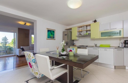 Brodarica Apartment | Consuela Apartment