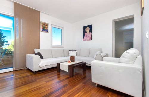 Brodarica Apartment | Consuela Apartment