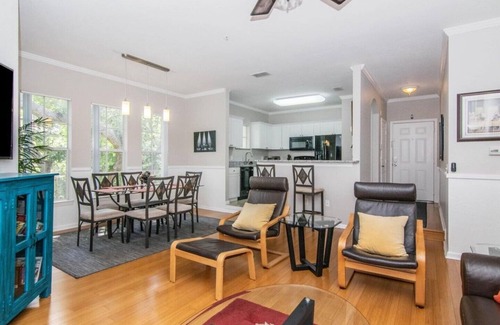Tampa House | Contemporary and Water View - 1 bedroom 2 bath in Tampa, FL