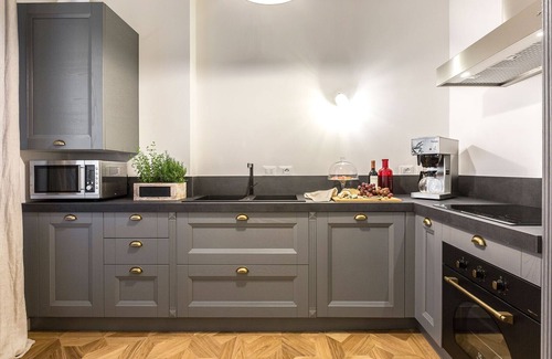 San Marco Apartment | Contemporary apartment with Canal View near San Marco
